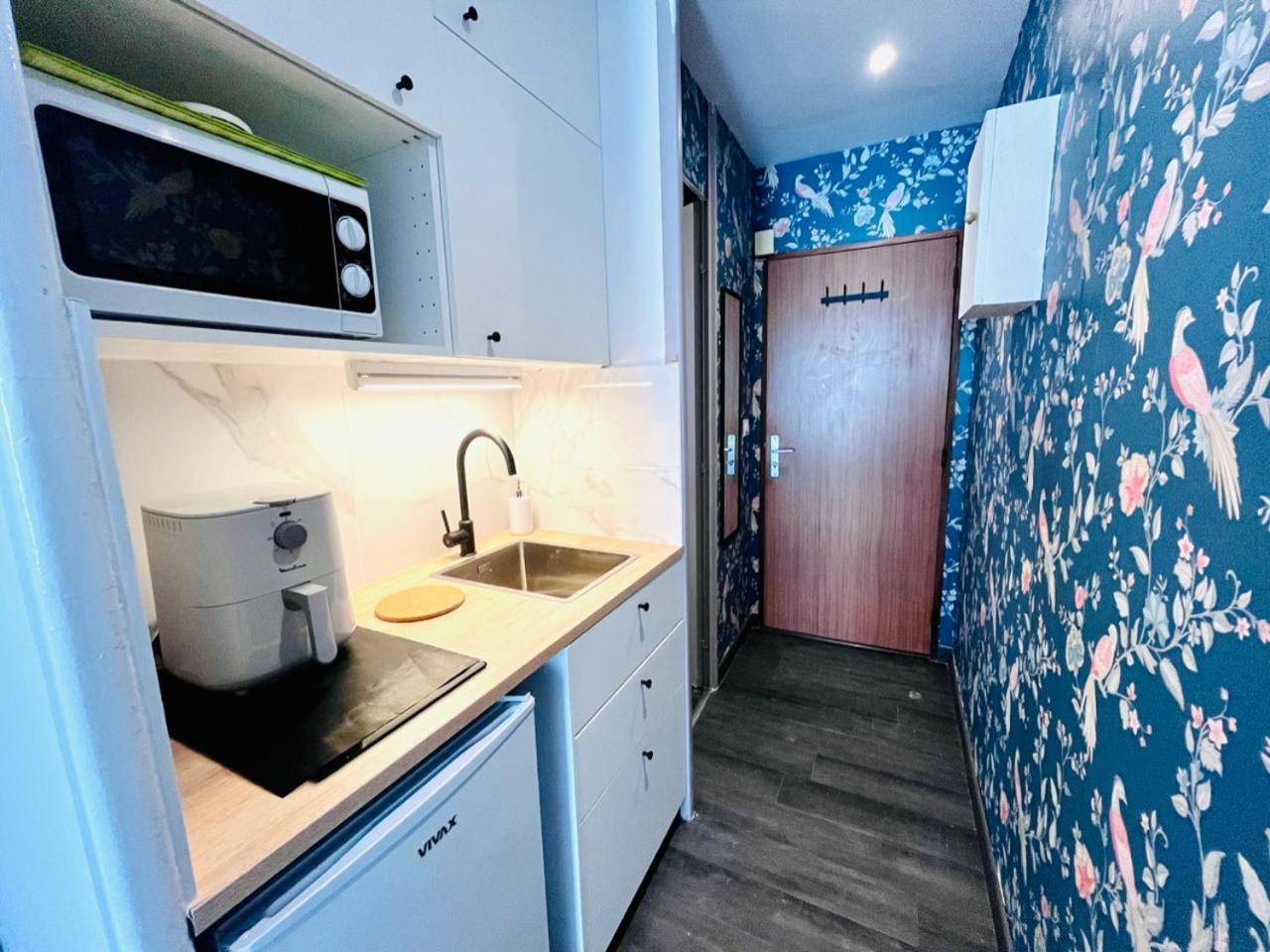 Apartment Reves De *